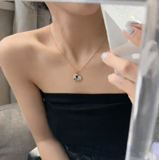 Rylovely™ Personalized Photo Necklace